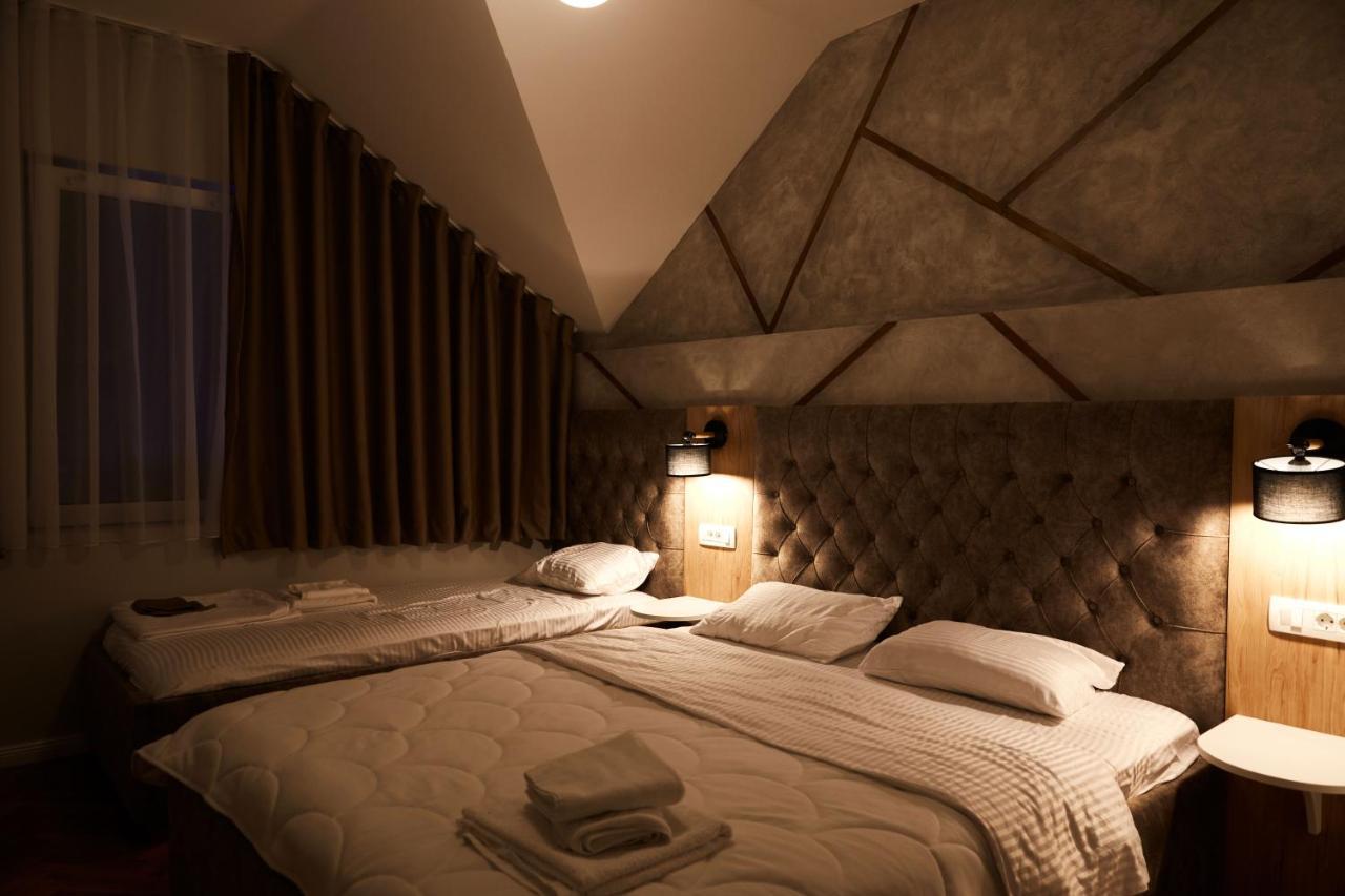 Amico Hotel พริสตีนา ภายนอก รูปภาพ